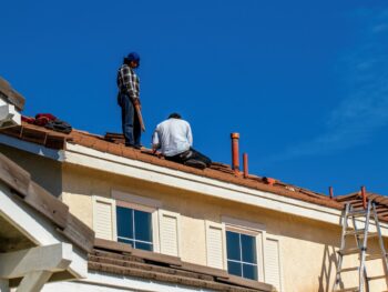 Signs It's Time for a Roof Replacement: Don't Ignore These Red Flags
