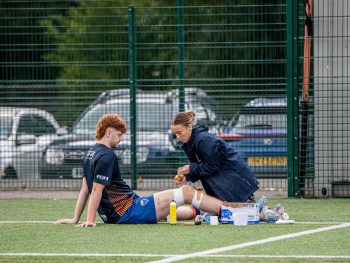 Why Some Knee Injuries Heal Naturally While Others Need Medical Intervention