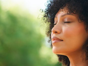 Stress, Sleep & Dry Eyes: The Overlooked Connection Between Holistic Wellness and Vision Health